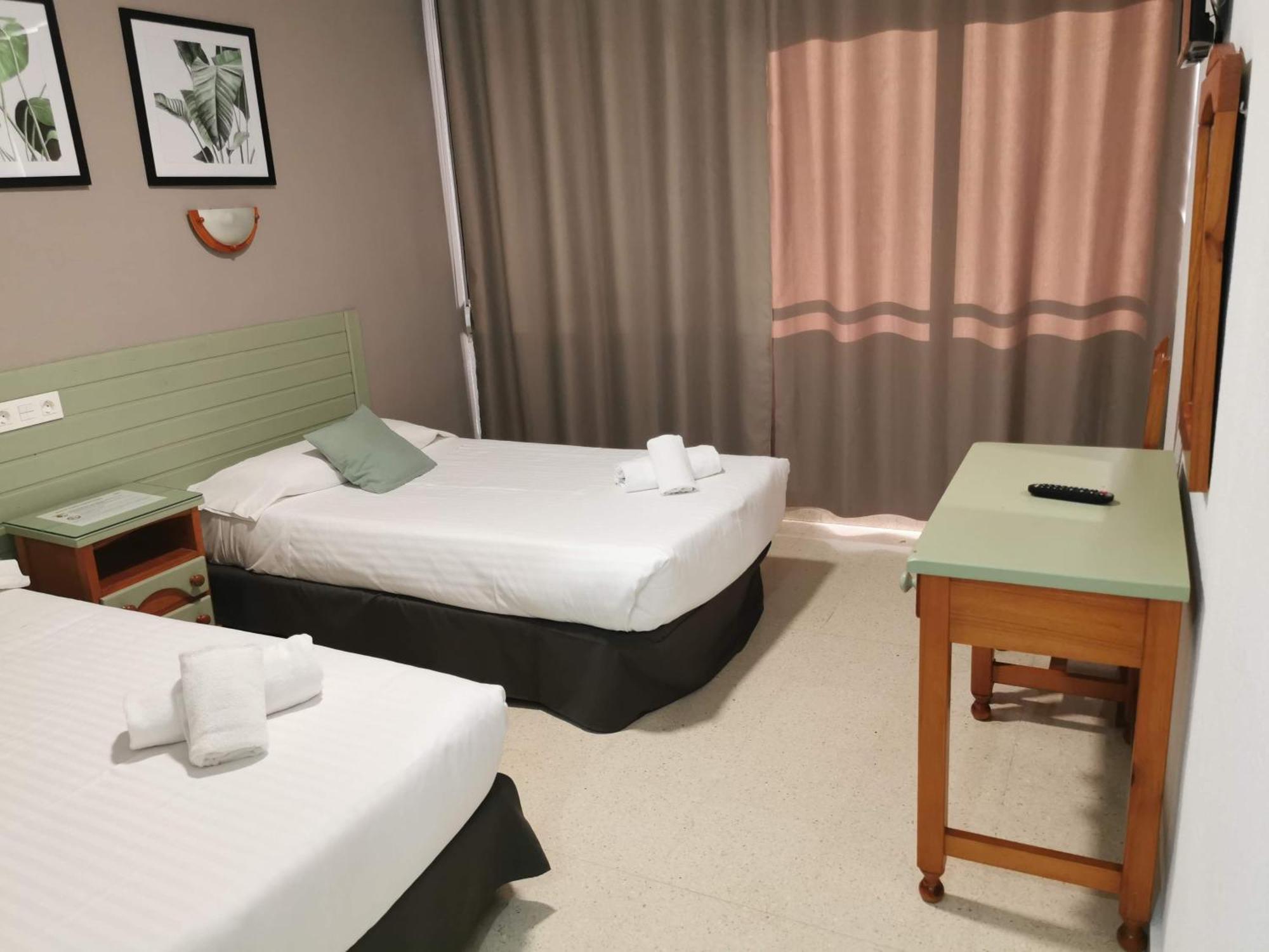 Hotel Costa Andaluza Μοτρίλ Δωμάτιο φωτογραφία