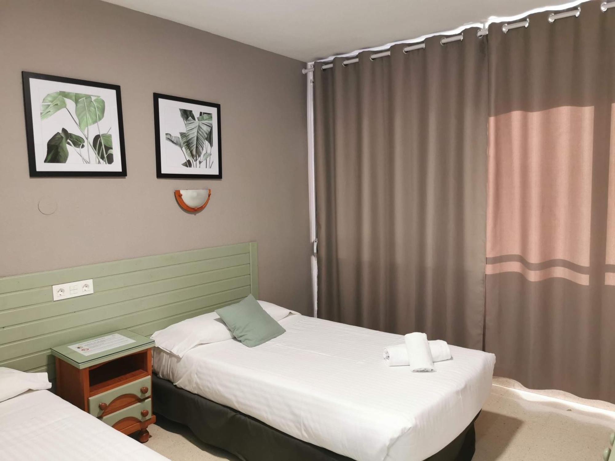 Hotel Costa Andaluza Μοτρίλ Δωμάτιο φωτογραφία